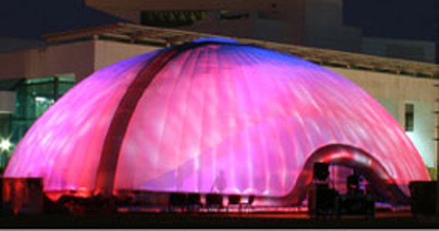 Projection Domes, Inflatable Sport Dome Rental, Bubble Dome Rental, Quad Dome Building Rentals, Inflatable Projection Domes